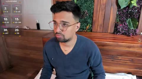 Snapshot of edward_maxx chatting on 02.18.26 Eduardo online show from 02.18.26