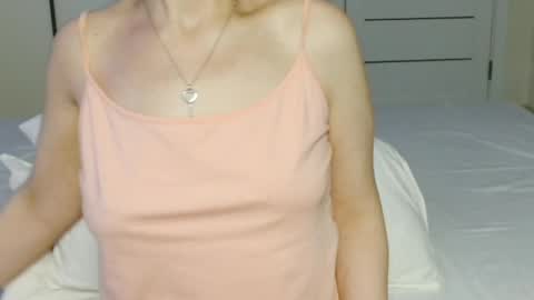 Snapshot of eelena4kiss chatting on 06.09.26 eelena4kiss online show from 06.09.26