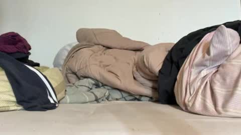 Eeloxx online show from 04.05.26