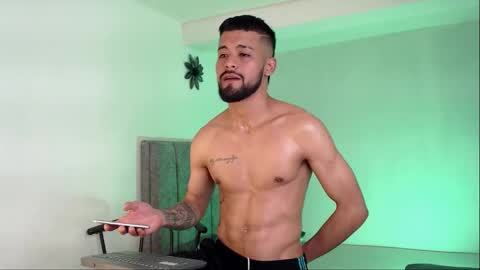 eevil_boys_77 online show from 10.02.25