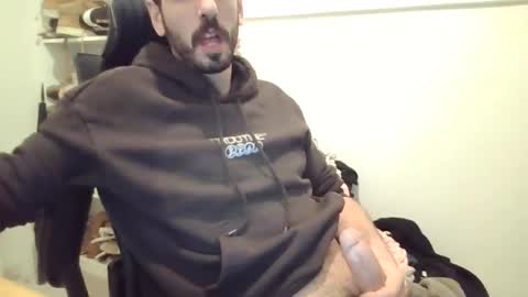 Snapshot of efdan chatting on 02.01.25 Dan online show from 02.01.25