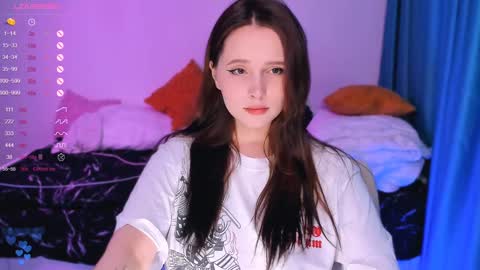 Effie online show from 12.25.24