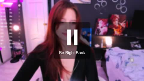 Snapshot of effie_lee chatting on 06.14.26 Effie online show from 06.14.26