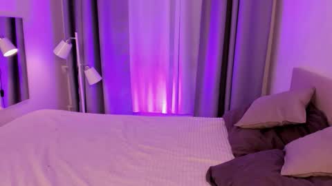 Effie Mur online show from 02.05.26