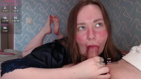 Snapshot of effy_pamela chatting on 10.09.25 Effy Pamela online show from 10.09.25