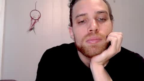 Snapshot of ehusband chatting on 02.09.26 Ace Wit Da Face online show from 02.09.26
