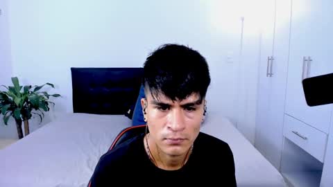 eiden_allenx1 online show from 01.02.25