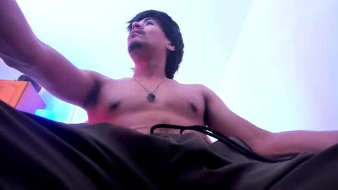 Snapshot of eiden_allenx1 chatting on 01.18.26 eiden_allenx1 online show from 01.18.26