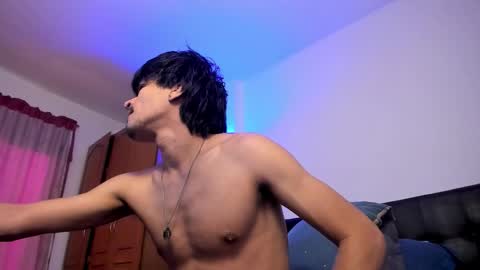 Snapshot of eiden_allenx1 chatting on 02.15.26 eiden_allenx1 online show from 02.15.26