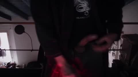 Snapshot of eighthundredeightyeight chatting on 02.19.25 eighthundredeightyeight online show from 02.19.25