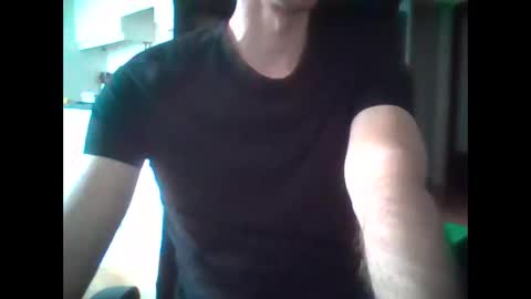 Snapshot of eighty20 chatting on 11.21.25 eighty20 online show from 11.21.25