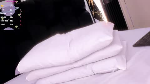 eileenn tanihara online show from 12.15.25