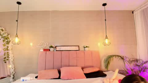 Snapshot of eimy_rosse18 chatting on 10.10.25 eimy_rosse18 online show from 10.10.25