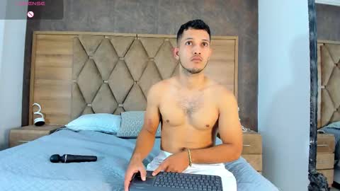 Snapshot of eimyandmaxi chatting on 09.26.25 YG COUPLE online show from 09.26.25