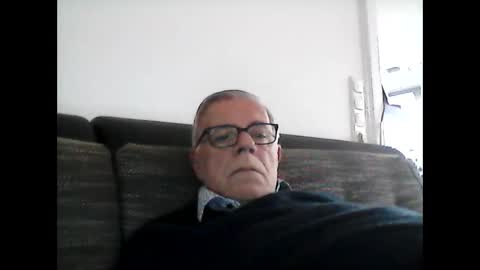 Snapshot of eisbaer1957 chatting on 12.30.24 eisbaer1957 online show from 12.30.24