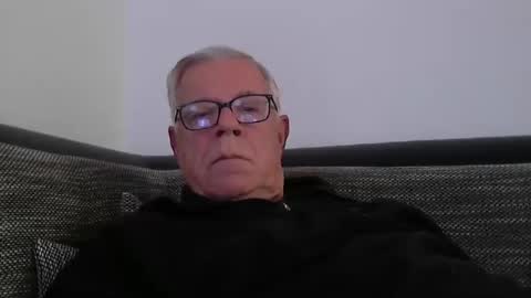 eisbaer1957 online show from 11.30.25