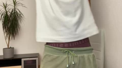 Eitan online show from 12.08.24