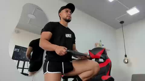 Eithan Connor online show from 10.02.25