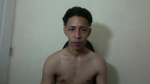 Instagram BelowAbajo online show from 04.15.26