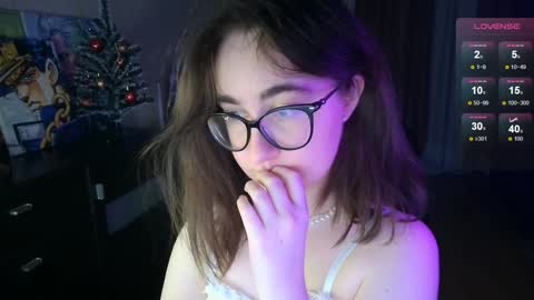 If you like it when I meow give me a thumbs up online show from 12.24.24