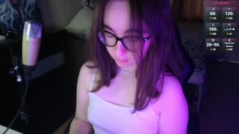 If you like it when I meow give me a thumbs up online show from 01.26.25