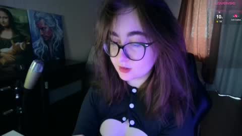 If you like it when I meow give me a thumbs up online show from 02.25.25