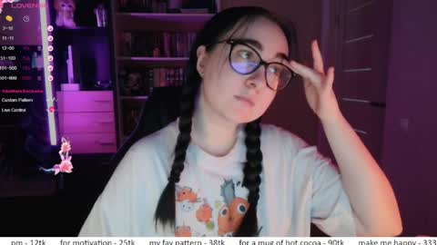 If you like it when I meow give me a thumbs up online show from 04.05.26