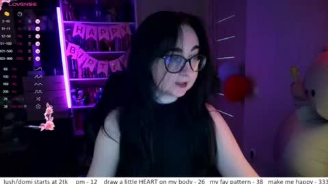 Snapshot of el_sweety chatting on 07.06.26 If you like it when I meow give me a thumbs up online show from 07.06.26