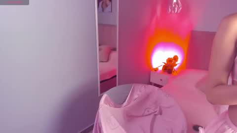 Ela online show from 10.25.25