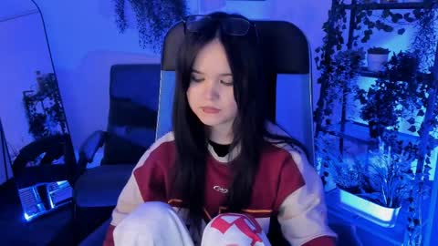 Snapshot of elainebeness chatting on 05.26.26 Your sweet girl online show from 05.26.26