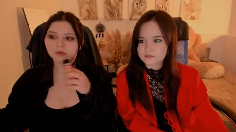 Snapshot of elainebeness chatting on 05.30.26 Your sweet girl online show from 05.30.26