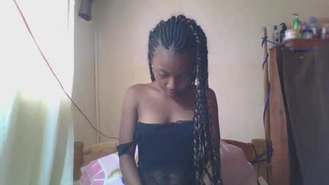 elalia1234 online show from 12.15.25