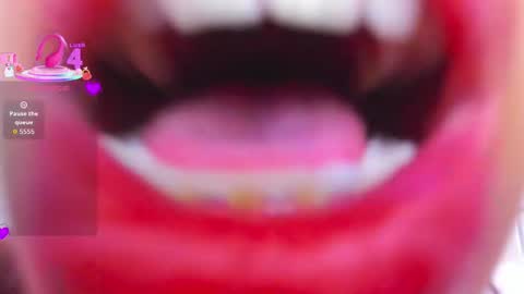 Snapshot of elana_keplerr chatting on 02.25.26 Elana kepler online show from 02.25.26