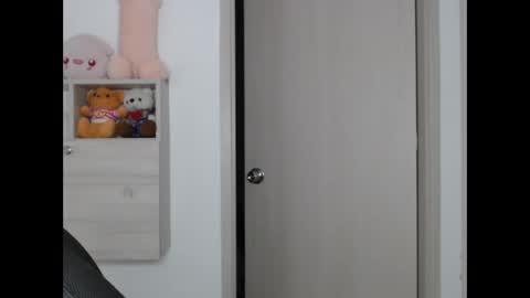 elandor online show from 11.30.25