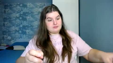 Elanis online show from 12.15.24