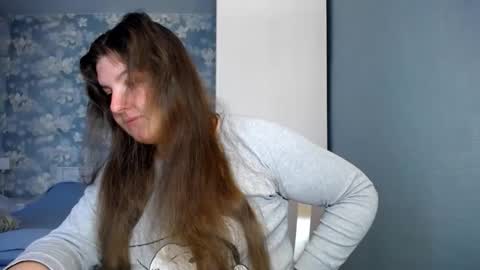 Elanis online show from 02.11.26