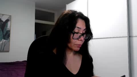 Snapshot of elaramuse_ chatting on 07.22.26 elaramuse_ online show from 07.22.26