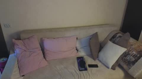 elarasable online show from 03.19.26