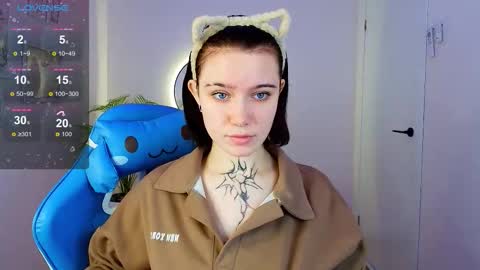 Snapshot of elastikiss chatting on 11.03.25 elastikiss online show from 11.03.25