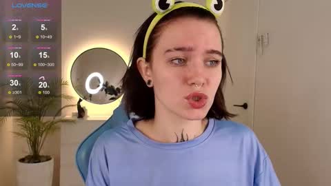 Snapshot of elastikiss chatting on 11.09.25 elastikiss online show from 11.09.25