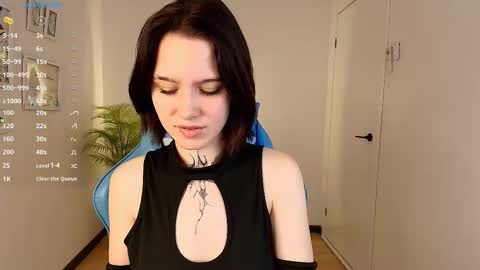 elastikiss online show from 11.24.25