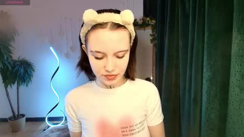 elastikiss online show from 12.15.25