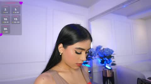 Snapshot of elasummeer chatting on 02.03.25 Elasummeer online show from 02.03.25