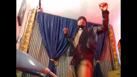 Snapshot of elcaballeroblack chatting on 11.08.25 elcaballeroblack online show from 11.08.25