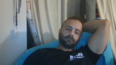 Snapshot of elcondorxo509107 chatting on 10.17.25 daniel18cmx online show from 10.17.25