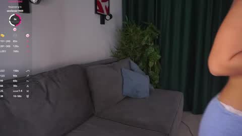 Eleanora online show from 04.19.26