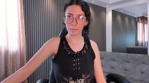 Snapshot of electraa_fox chatting on 12.03.24 Electra online show from 12.03.24