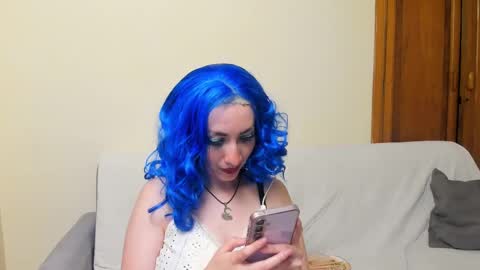 Snapshot of electraa_fox chatting on 09.10.25 Electra online show from 09.10.25