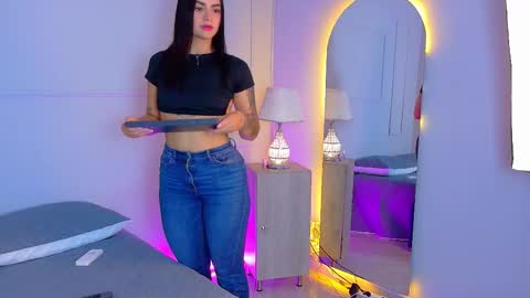 ELECTRA  online show from 11.28.25