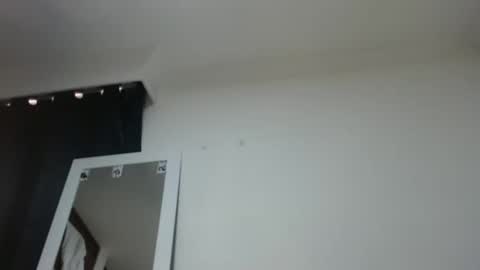 electraweb_09 online show from 10.22.25